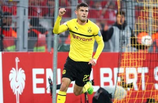 中的表现再 中的表现再