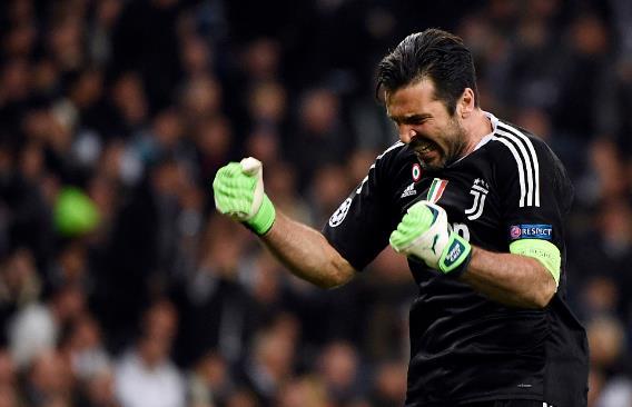 两队在小组 两队在小组