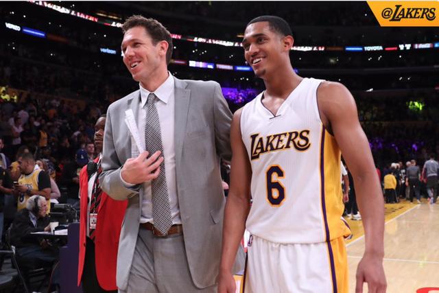 惩罚失误 惩罚失误