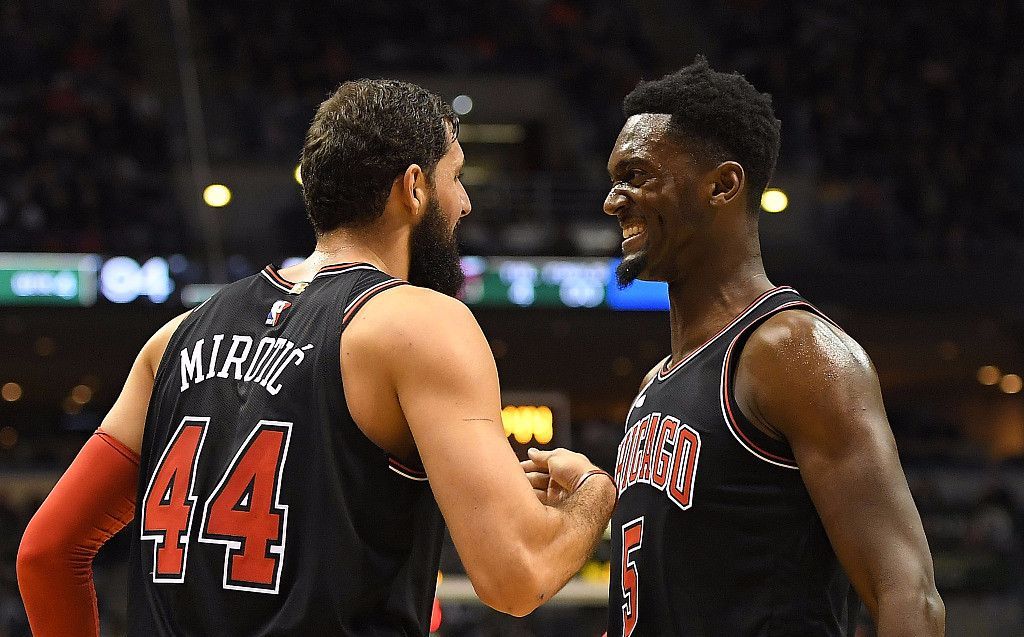 防线的站位 防线的站位