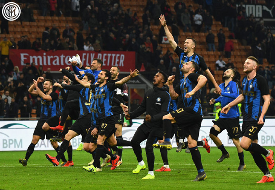 曲线更平稳 曲线更平稳